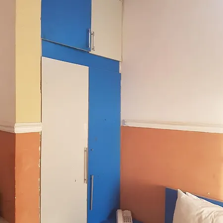 Elim Готель