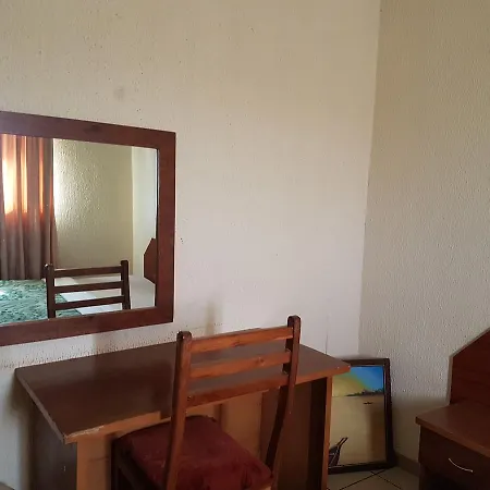 Elim Готель