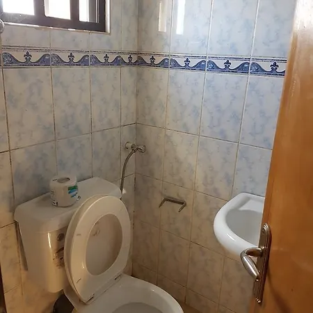 Elim Готель Jos
