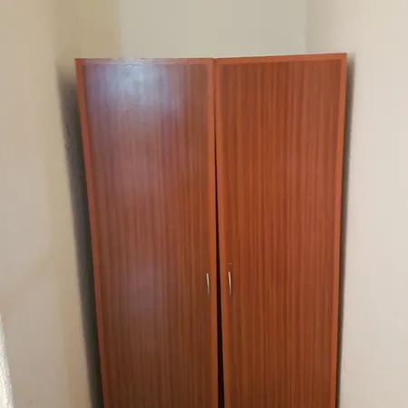 Готель Elim Jos